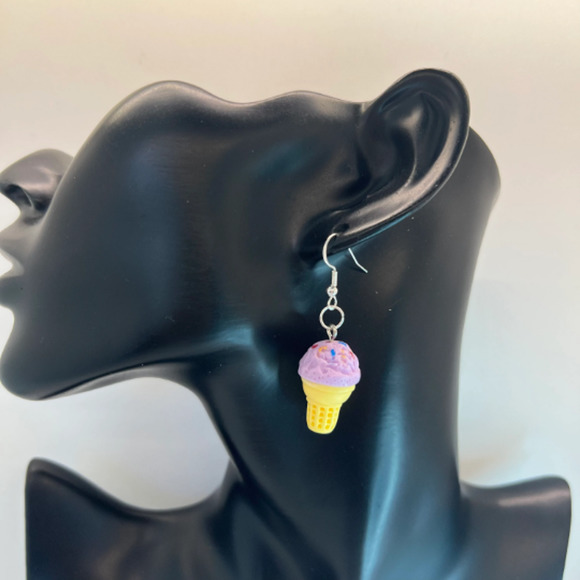 Ice Cream Earrings - Summer Earrings - Beach Vacation Earrings - Dessert Earring - Picture 10 of 10